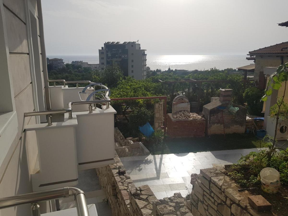 Spyridoula'S Guest House Himare Exterior photo