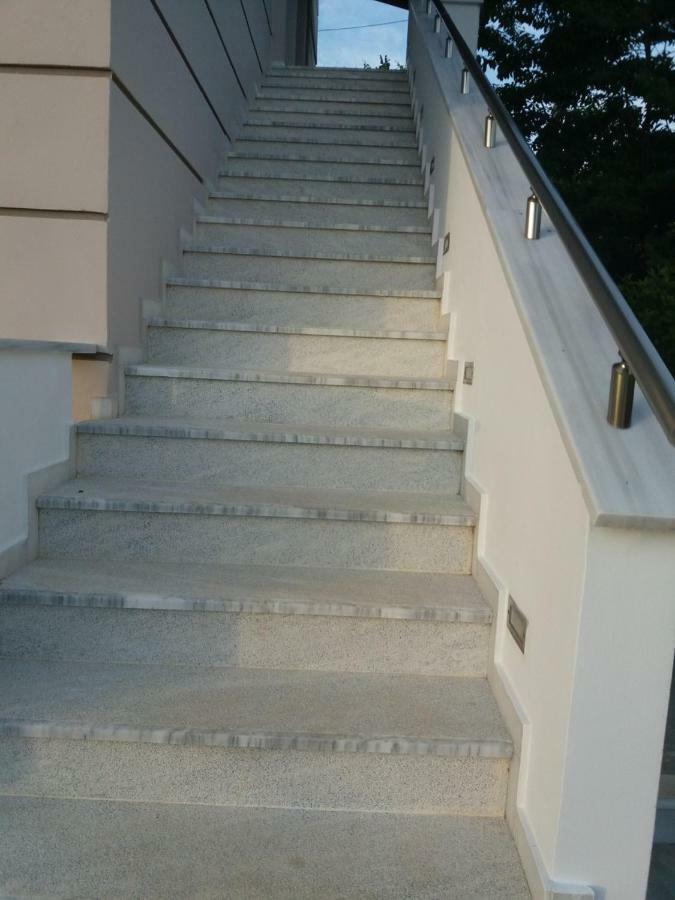 Spyridoula'S Guest House Himare Exterior photo